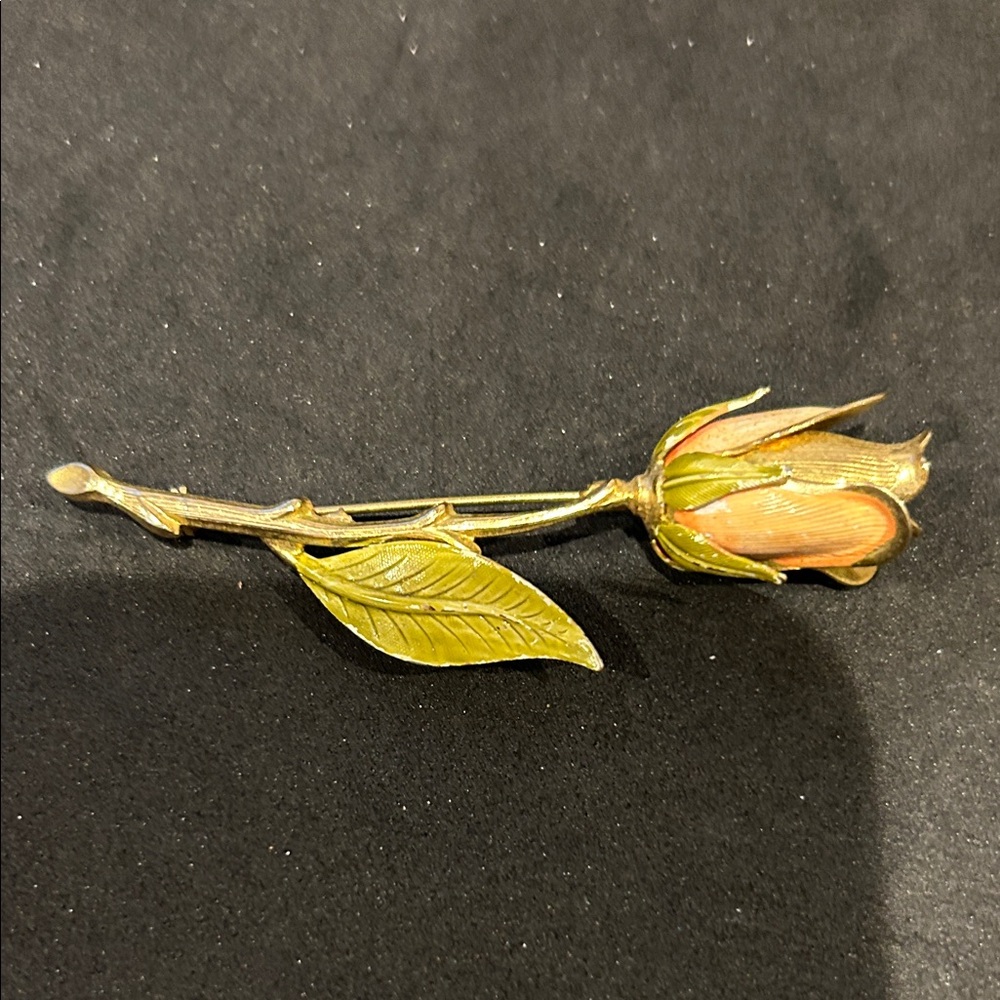 Source Unknown Rosebud Brooch - Green and Gold